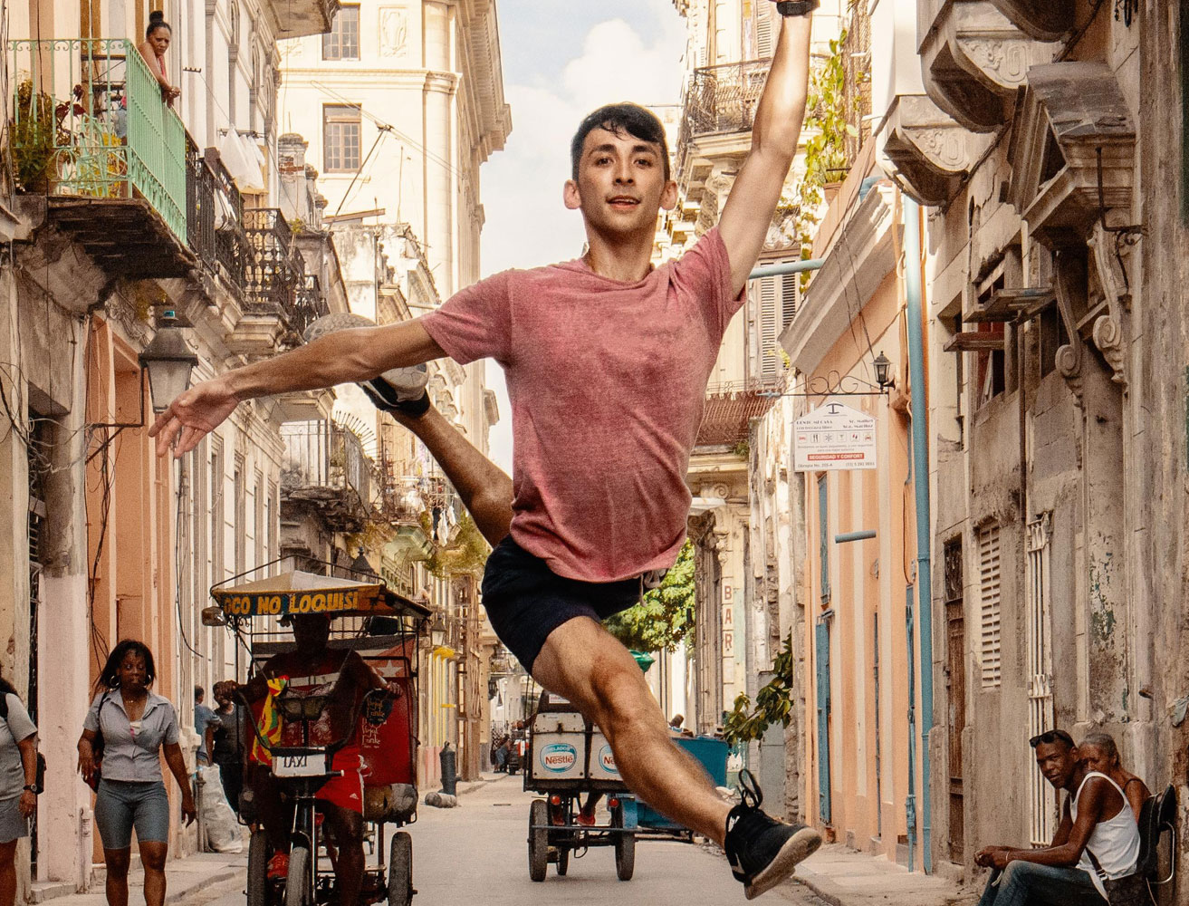 Alumni Profile: Professional ballet dancer reflects on his training and mentorship at Hochstein