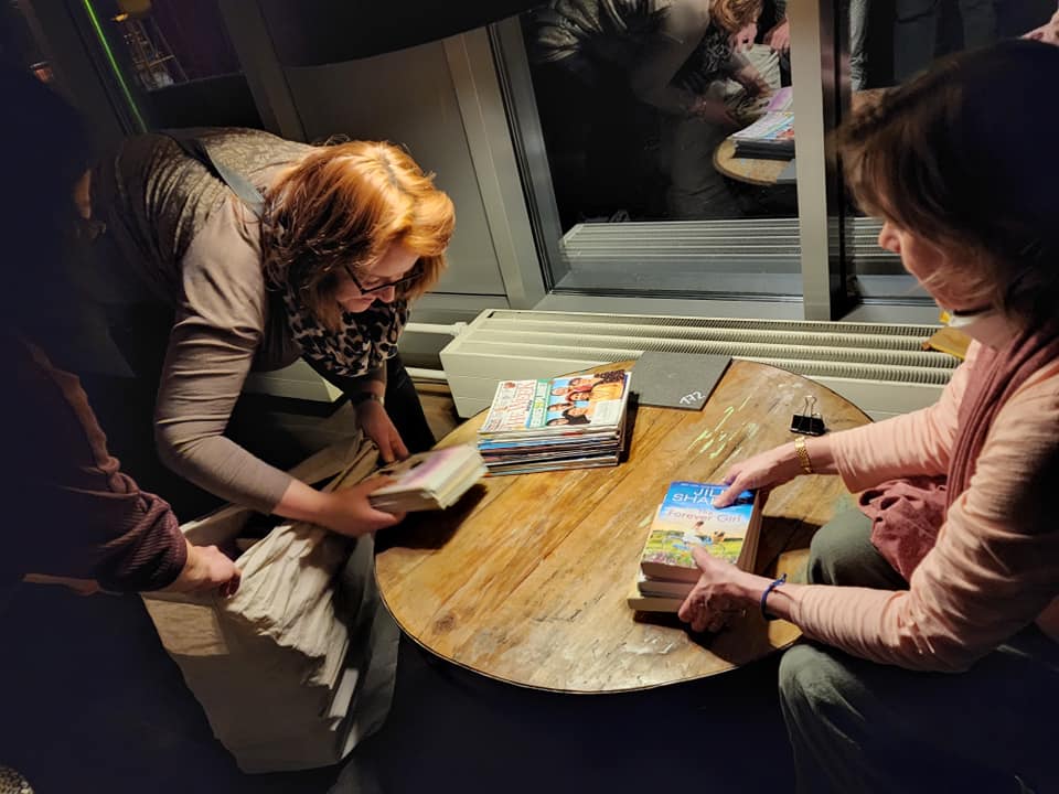 20220419BooksforUkraine8