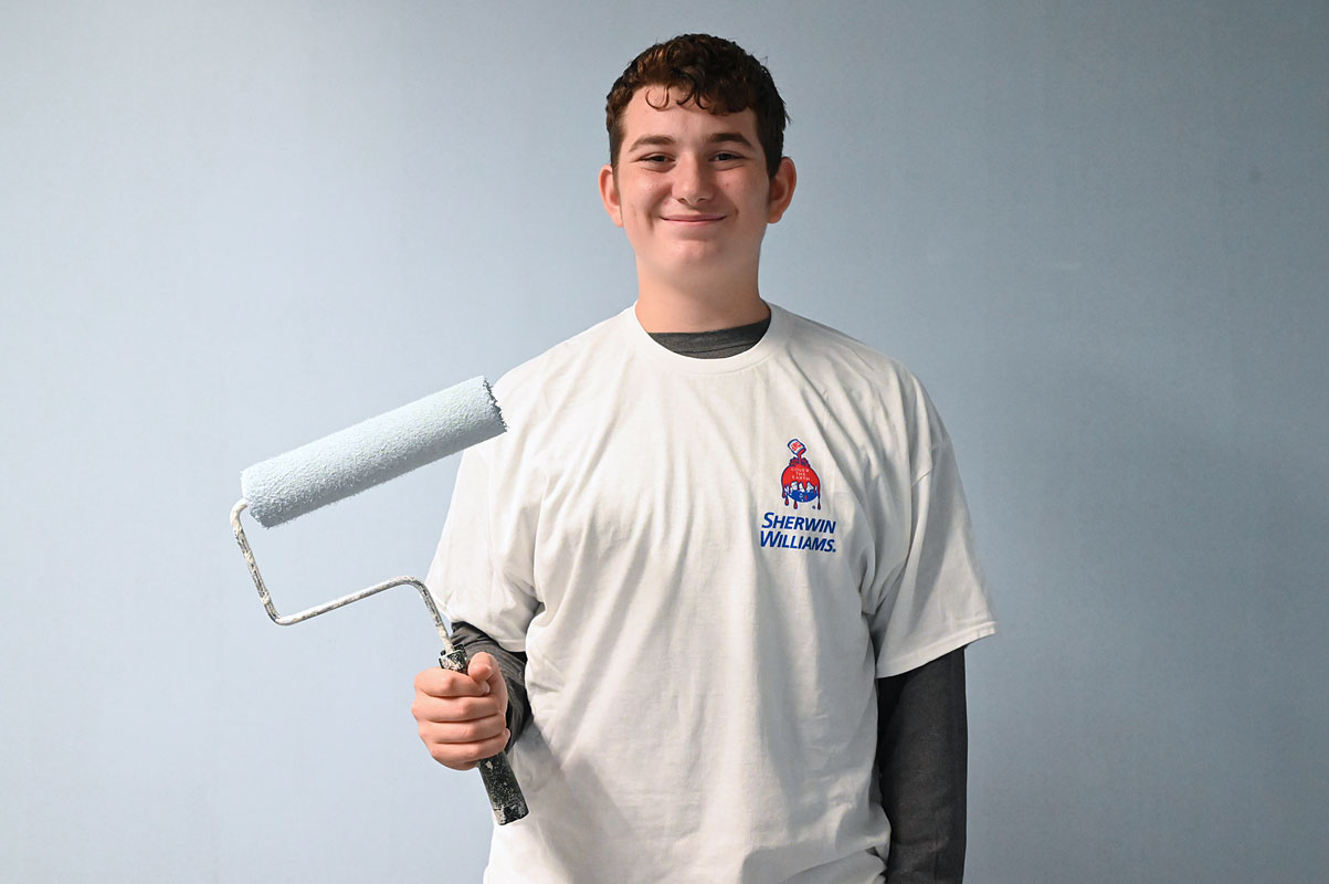 Hochstein benefits from student’s Eagle Scout project