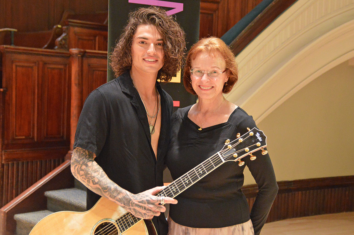 Hochstein alum Jon Dretto raises awareness with new music video