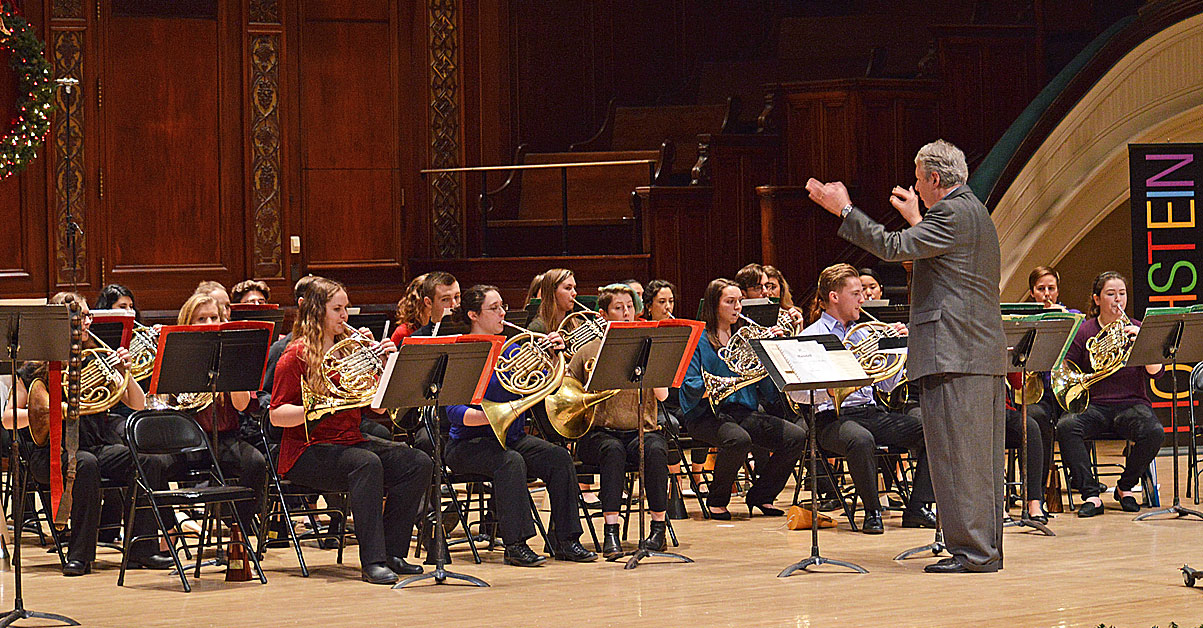 Live from Hochstein – Eastman Horn Choir: A Cornucopia of Holiday Delights