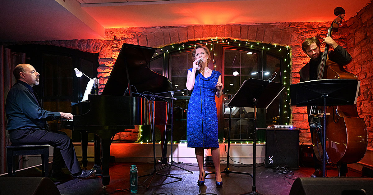 Hochstein at High Falls: Ann Mitchell Trio